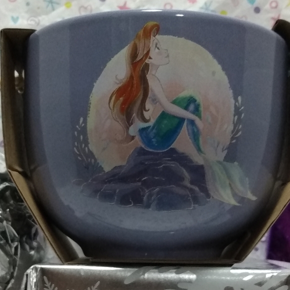 NWT Disney's Little Mermaid Ariel Ramen bowl with chopsticks - Picture 2 of 5